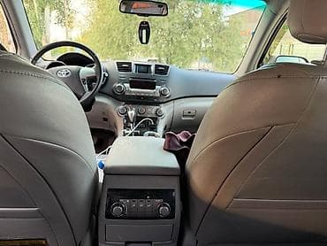 Продажа авто: Toyota Highlander: 2012 г., 3.5 л, Автомат, Гибрид, Кроссовер — 10