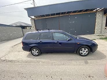 юс: Ford Focus: 2000 г., 1.8 л, Кол менен иштөөчү, Бензин, Хетчбек — 6