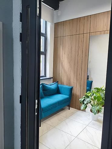 гараж склад: Здание, С оборудованием 20 м² — 3