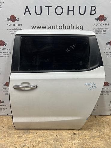 Дверь Kia carnival YP D4HB 2.2 DIESEL задн. лев. (б/у)