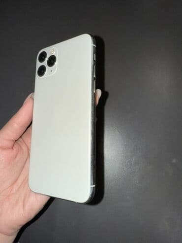 IPhone 11 Pro, Б/у, 256 ГБ, Серебристый, 68 %