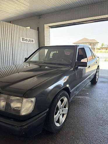 Mercedes-Benz W124: 1988 г., 2.3 л, Кол менен иштөөчү