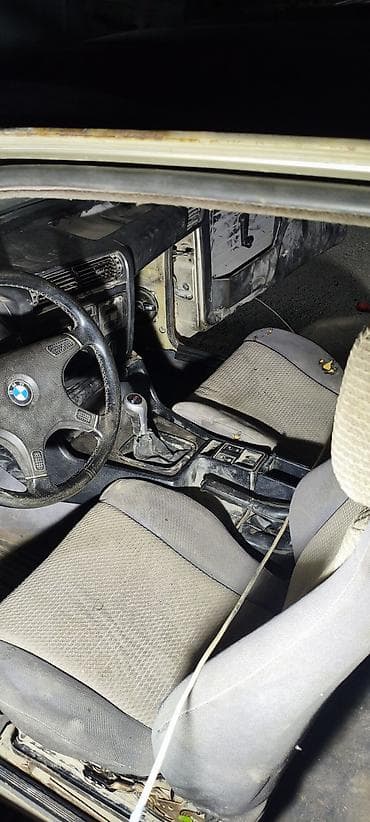 эбу е34: BMW 3 series: 1984 г., 2 л, Механика, Бензин, Купе — 4