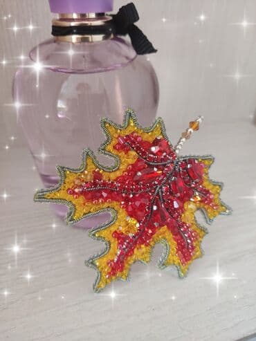 Подарки ручной работы броши, цветы из бисера в наличии и на заказ 🌹