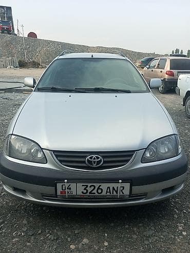 Toyota Caldina: 2002 г., 1.8 л, Механика, Бензин, Универсал