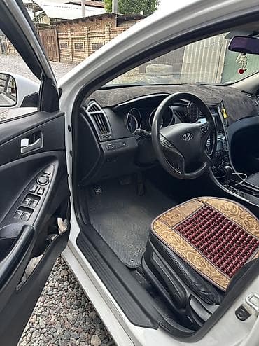 sanata nurays 2019: Hyundai Sonata: 2010 г., 2 л, Автомат, Газ, Седан — 8