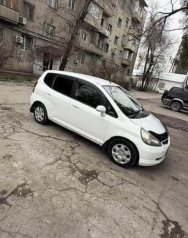 афтамат машина бу: Honda Fit: 2002 г., 1.3 л, Автомат, Бензин, Хэтчбэк — 3