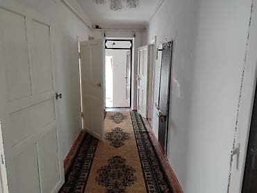 суточный комната: 160 м², 6 комнат — 9