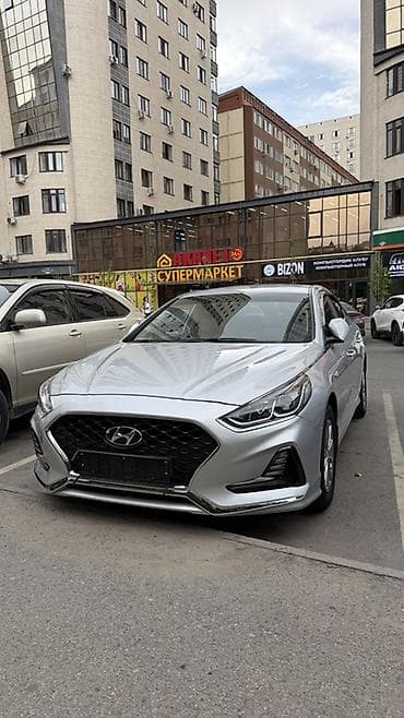 Hyundai Sonata: 2019 г., 2 л, Автомат, Газ, Седан