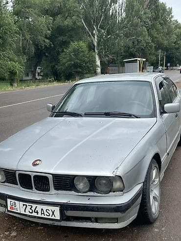bew e34: BMW 5 series: 1990 г., 2 л, Механика, Бензин, Седан — 3