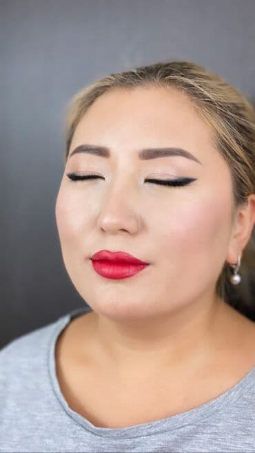 Курстар | Косметологдор жана визажисттер Сертификат берилет, Сарпталуучу материалдар менен камсыздоо, Үлгүлөр менен камсыздоо — 10