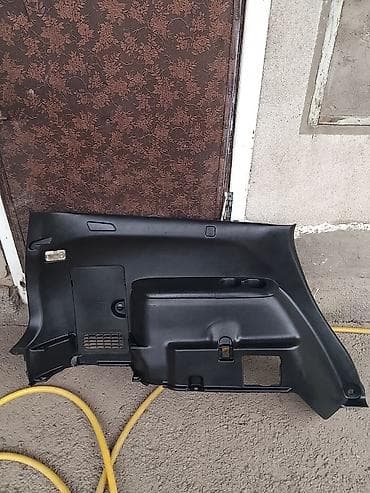 Автозапчасти: Обшивка багажника Honda — 1