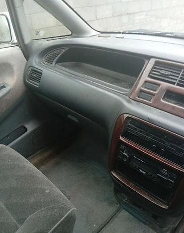 машина на вкуп: Honda Odyssey: 1994 г., 2.3 л, Автомат, Бензин, Минивэн — 4
