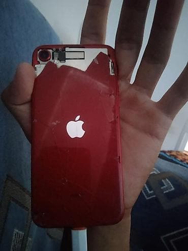 IPhone SE (3‑го поколения), цвет (PRODUCT)RED - Экран 4.7", Touch ID lalafo.kg да IPhone SE (3‑го поколения), цвет (PRODUCT)RED - Экран 4.7", Touch ID