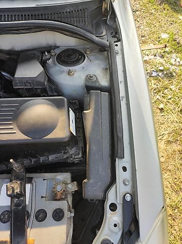 м 119: Toyota Avensis: 2004 г., 2 л, Автомат, Бензин, Универсал — 9