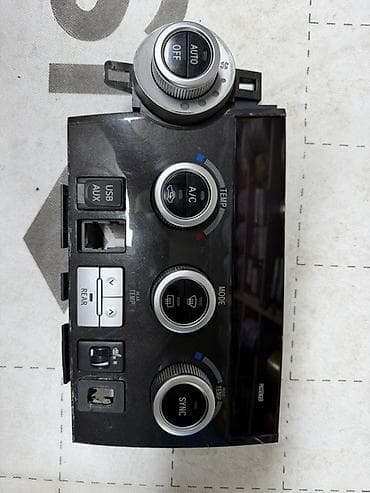iphone x: Блок климат контроля Toyota Оригинал — 1