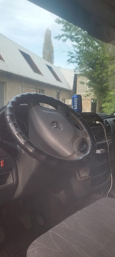 продам вазу: Mercedes-Benz Спринтер: 2002 г., 2.7 л, Механика, Дизель, Фургон — 1