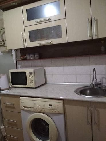 юг: Сдаётся 1-ая квартира район Юг-2 Все необходимые в квартире есть,все — 4