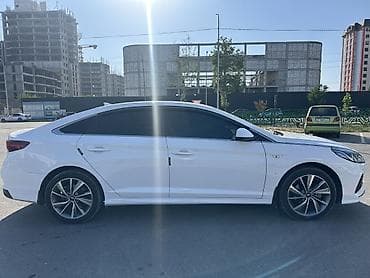 byd plus: Hyundai Sonata: 2019 г., Седан — 4