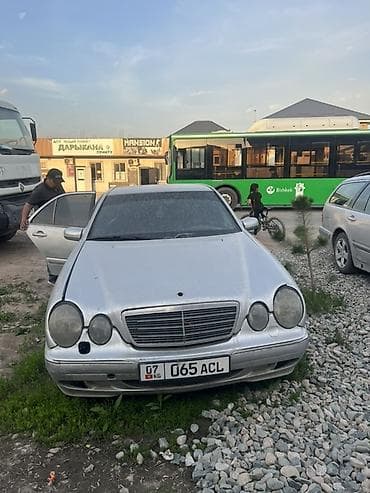 a class: Mercedes-Benz E-Class: 2001 г., 2.7 л, Дизель, Седан — 4