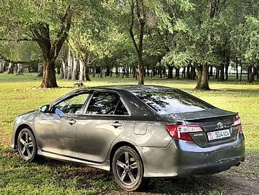 шторка на авенсис: Toyota Camry: 2012 г., 2.5 л, Автомат, Бензин, Седан — 5
