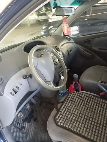 Toyota: Toyota Yaris: 1999 г., 1 л, Механика, Бензин — 9