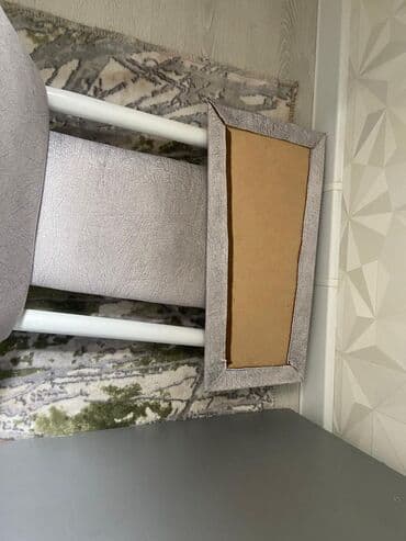 продаются бу стулья: Стулья для кафе, ресторанов — 3