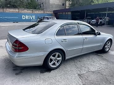 Mercedes-Benz E-Class: 2004 г., 2.6 л, Автомат, Бензин, Седан — 4
