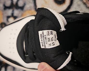 Туфли: Мужские кроссовки, 41.5, Б/у, цвет - Белый, Платная доставка — 4