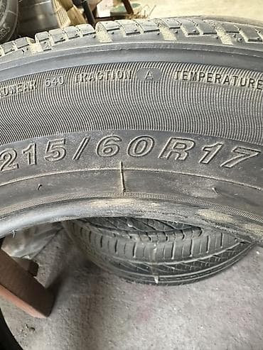 шины 2355018: Шины для легкового автомобиля.3 штуки. В наличии разносортные — 4