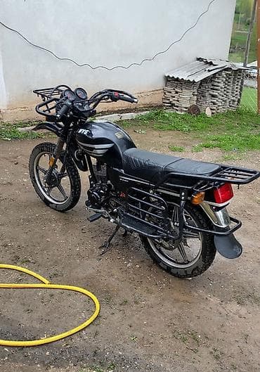 Мотоциклы: 250 куб. см, Бензин, Взрослый — 1