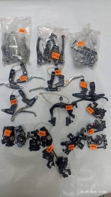 CD, DVD диски: Велозапчасти тормозная система,покрышки — 4