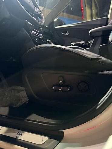 kia 2012: Ssangyong Tivoli: 2019 г., 1.5 л, Автомат, Бензин, Хэтчбэк — 9