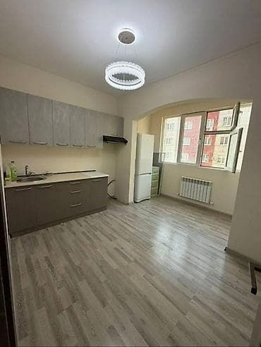 3 комнаты, 83 м², Кок-Жар ж/м 108 серия, 4 этаж, Евроремонт — 1