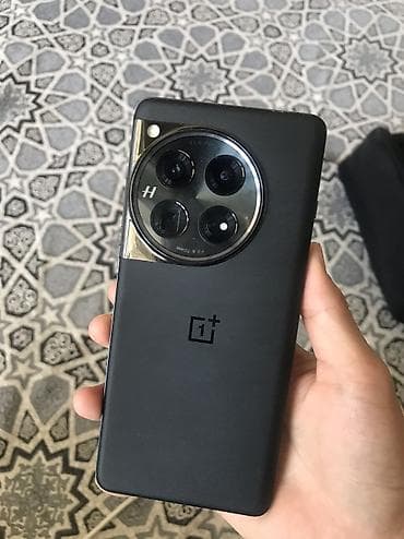 OnePlus 12, Б/у, 256 ГБ, цвет - Черный, 2 SIM