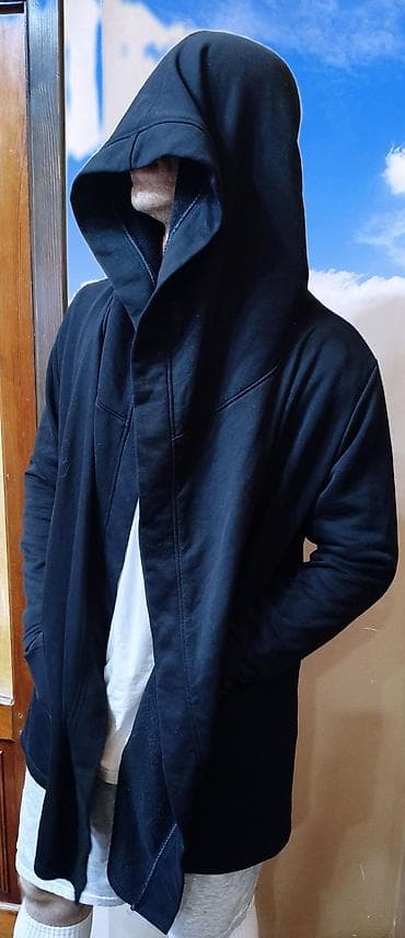 кой сойгонго: Мантия ткань хлопо ( плотная), размер 48-50 б/у, в хорошем состоянии — 1