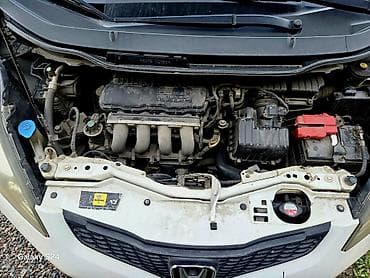 magi: Honda Jazz: 2010 г., 1.4 л, Робот, Бензин, Хэтчбэк — 9