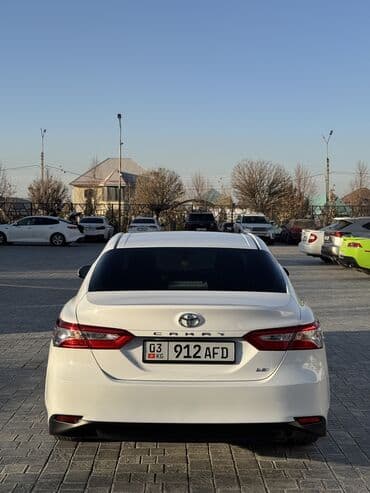 купить тойоту альфард в рассрочку в бишкеке: Toyota Camry: 2018 г., 2.5 л, Автомат, Бензиновая, Седан — 4