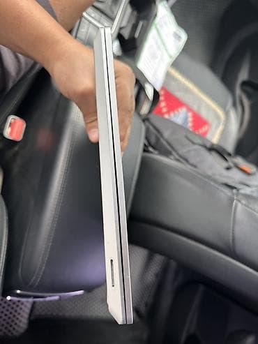 micro sd 128: Microsoft Surface Laptop (серебристый, алюминиевый корпус) - Легкий и — 4