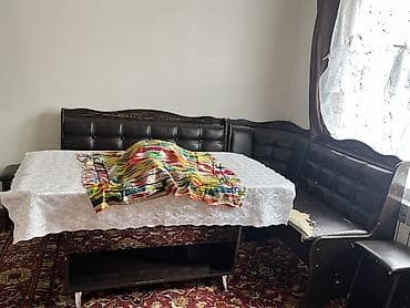 сервант бар: Кухонный мягкий уголок, Б/у, Дерево, цвет - Коричневый — 2