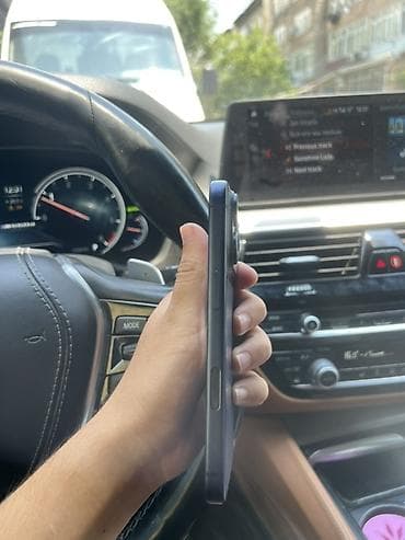 aplle 7: IPhone 17 Pro, 256 ГБ, 100 % — 3