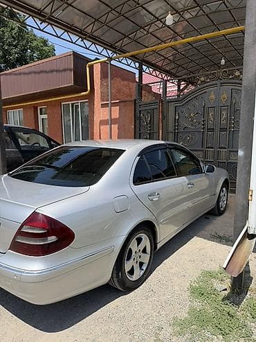 220 mers: Mercedes-Benz E-Class: 2002 г., 3.2 л, Автомат, Газ, Седан — 1