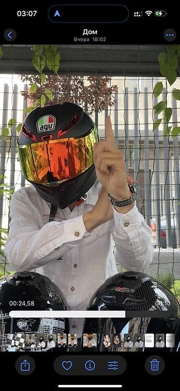 мотошлем agv: Мото‑шлем AGV с зеркальным визором - Тип: интеграл (full face) - — 1