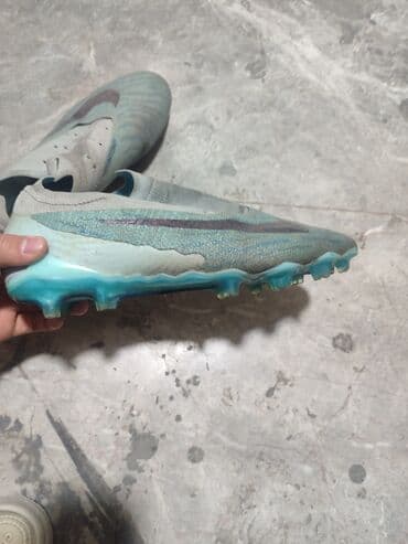 Сам одевал состояния отлично размер 45 at lalafo.kg Сам одевал состояния отлично размер 45