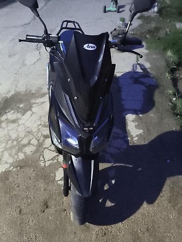 с4 2: Тип скутера BWS, 150 куб. см, Бензин — 4