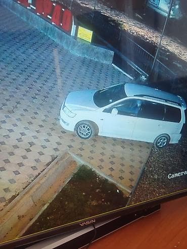 шариот: Mitsubishi Chariot: 1998 г., 2.4 л, Автомат, Бензин, Минивэн — 2