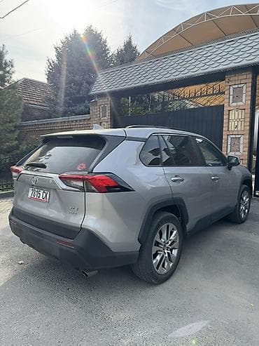 avante 2020 interior: Toyota RAV4: 2020 г., 2.5 л, Автомат, Бензин, Кроссовер — 3