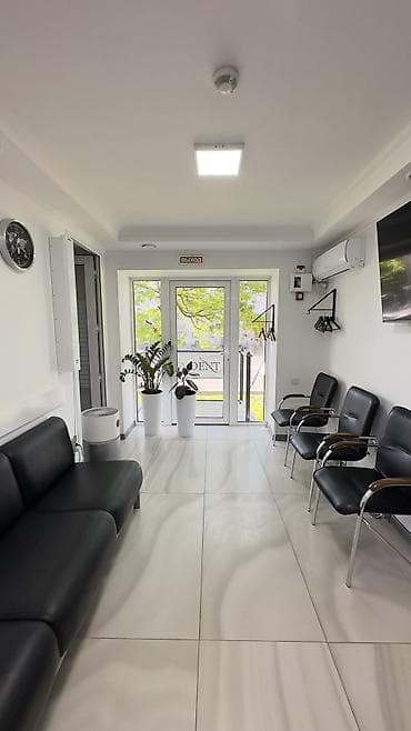 Стоматологический центр, 130 м², 8 комнат, Без оборудования