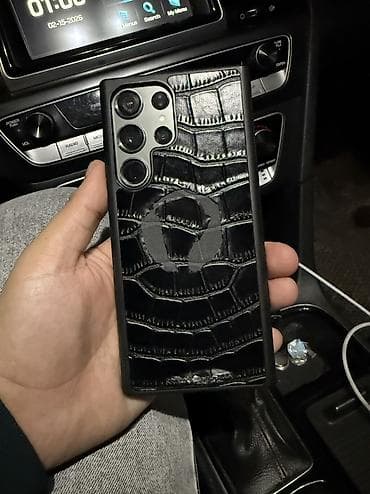 one plus buds: Samsung Galaxy S23 Ultra, Б/у, 256 ГБ, цвет - Зеленый, 2 SIM — 2