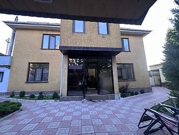 сдаю сто: 320 м², 6 комнат — 6